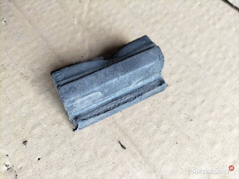 AUDI 80 B4 B3 893823731A ODBÓJ ODBOJE KLAPY Pozostałe Kamień-Kolonia