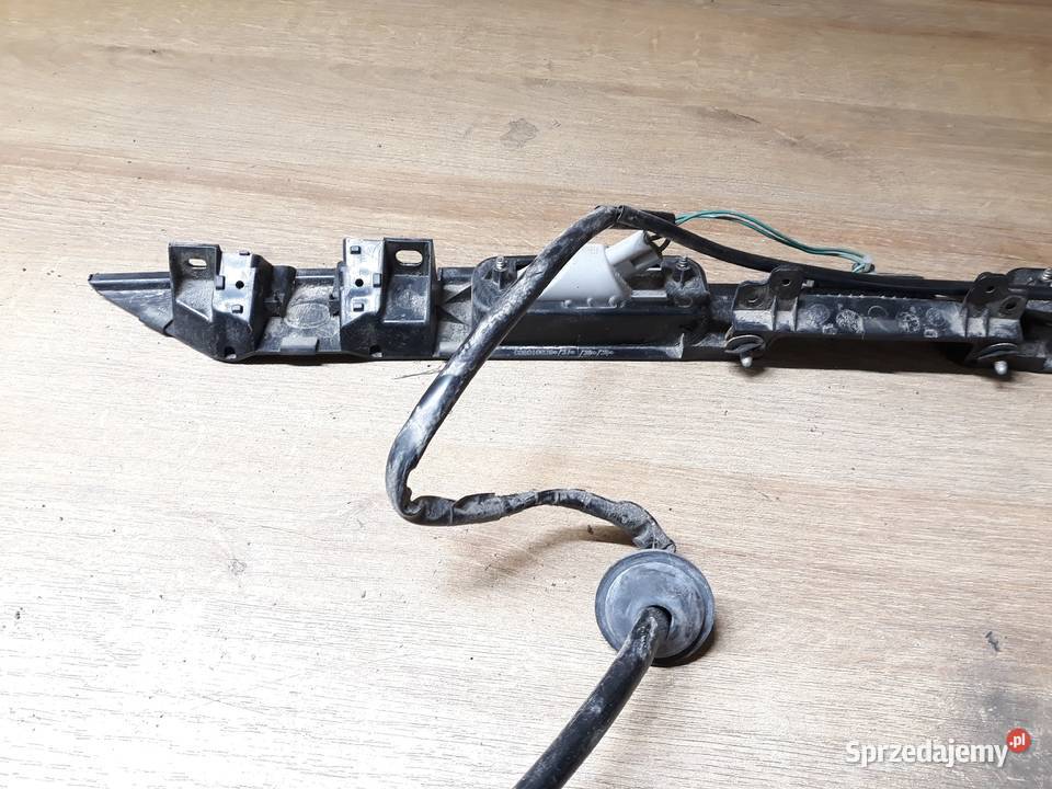 SUBARU OUTBACK LISTWA OŚWIETLENIE TABLICY TYŁ Oświetlenie