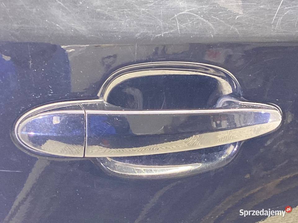 DRZWI PRAWY TYŁ BMW E83 SUV 0311