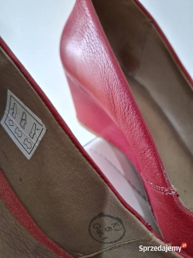 Skórzane czerwone czółenka Kulig peep toe małopolskie Kraków