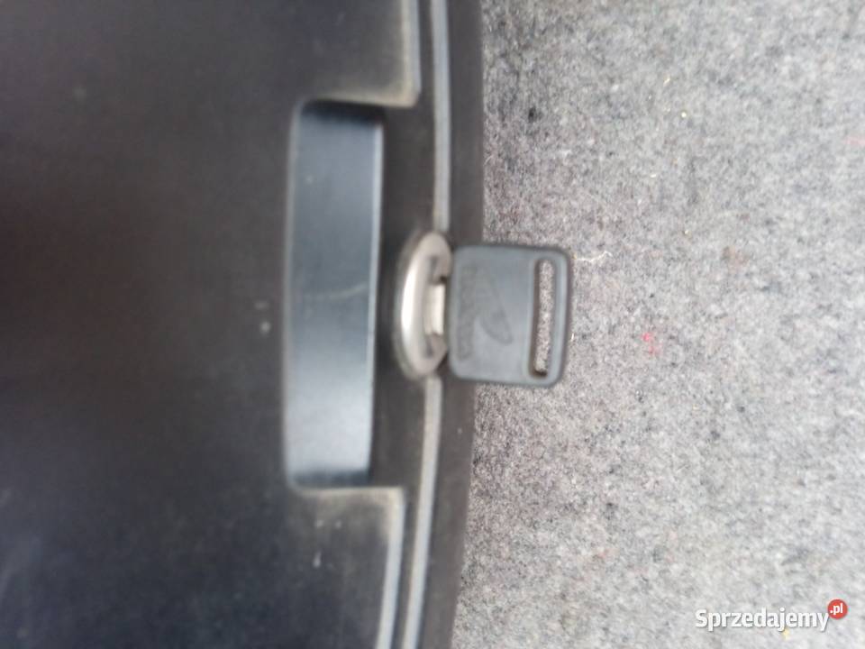 Kufer tylny centralny Honda oryginalny Made In