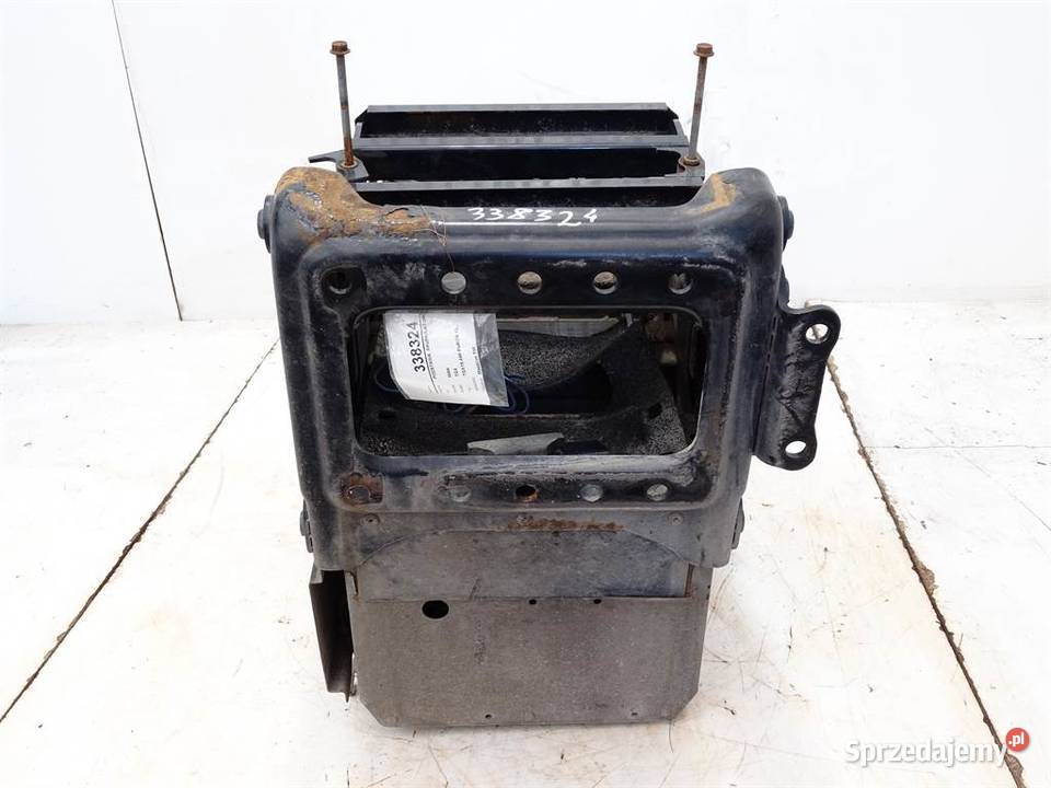 PODSTAWA AKUMULATORÓW MAN TGX I 18 441 UCHWYT ciężarowe sprzedam