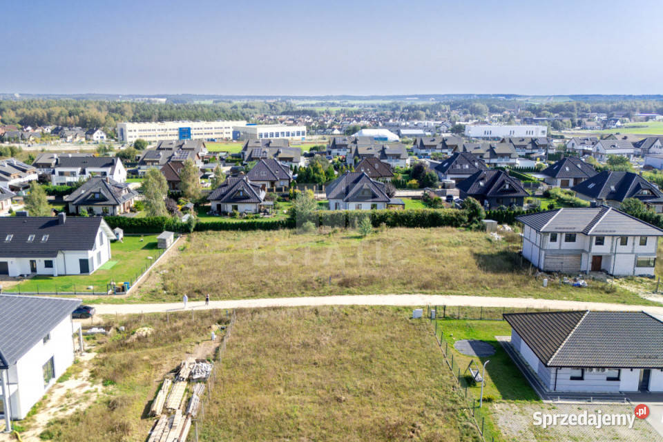 sprzedaży działki Banino Pilotów 1005m2