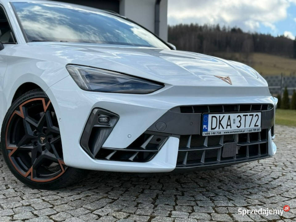 Cupra Leon Sportstourer 333 VZ AWD TOP AUTO Rok produkcji 2025 Kamienna Góra