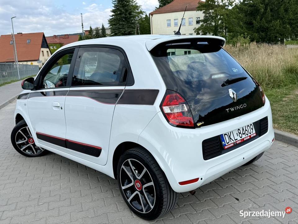Renault Twingo Lux Edition Mega Wygląd 2015 r manualna Samochody osobowe Kłodzko