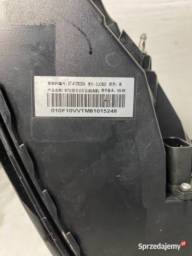 BYD TANG EV600 LAMPA PRAWY TYŁ LED ST4133020A Jabłonna sprzedam