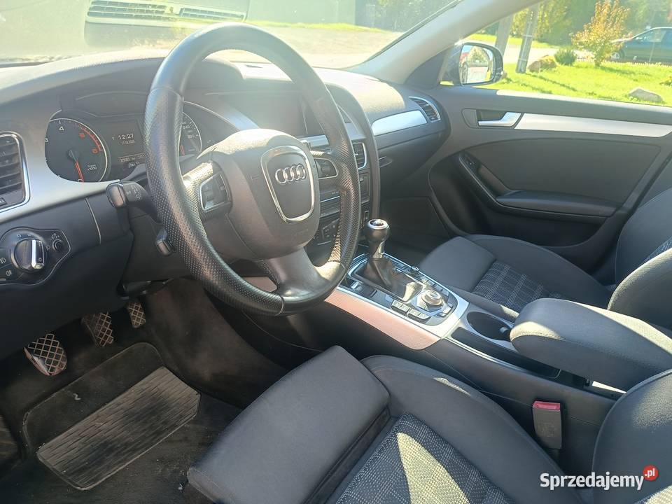 Piękne Audi A4 B8 20 TDI 143 Manual Rok produkcji 2012 opolskie Bierawa