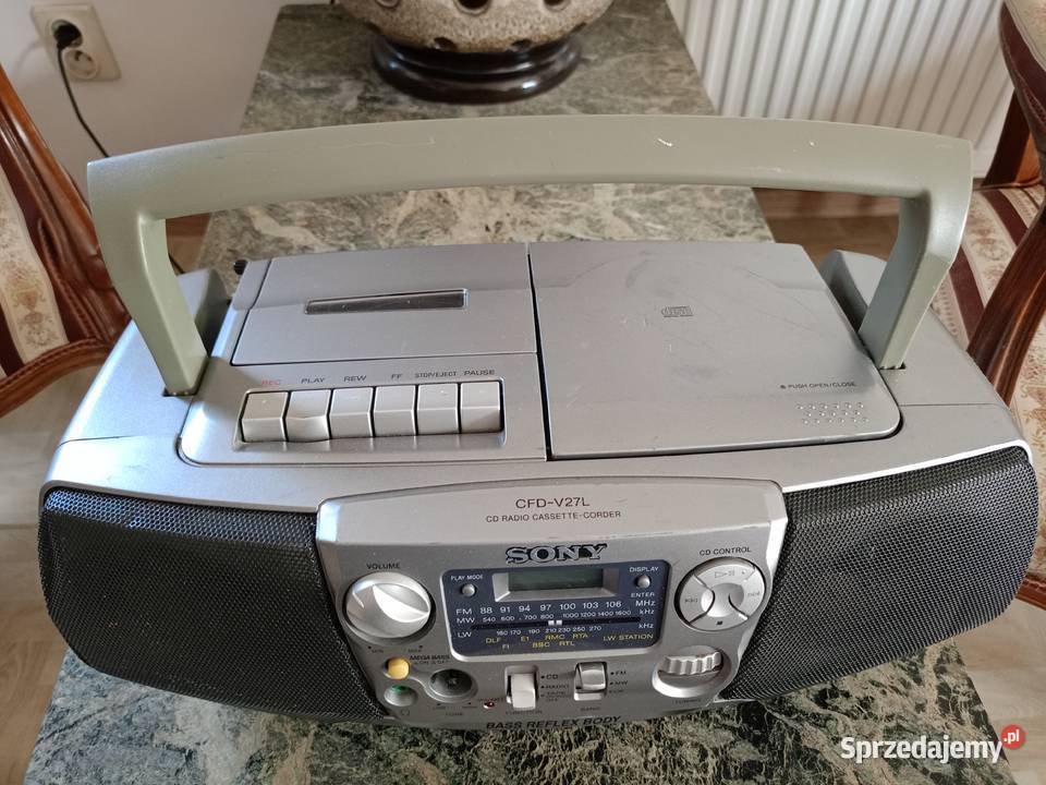 Boombox SONY CVDV27L Radiomagnetofon wielkopolskie Drawski Młyn