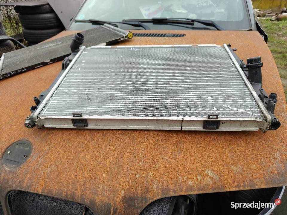 Bmw e87 e90 n46 chłodnica wody Chłodnie wody Aleksandrów Łódzki sprzedam