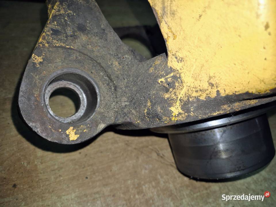 Zwrotnica lewa CAT 428C 432D ZF używana stary Będzin sprzedam