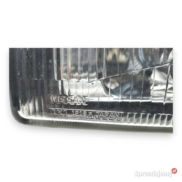 LAMPA PRAWA Nissan Sunny N13 8690 prawy przód
