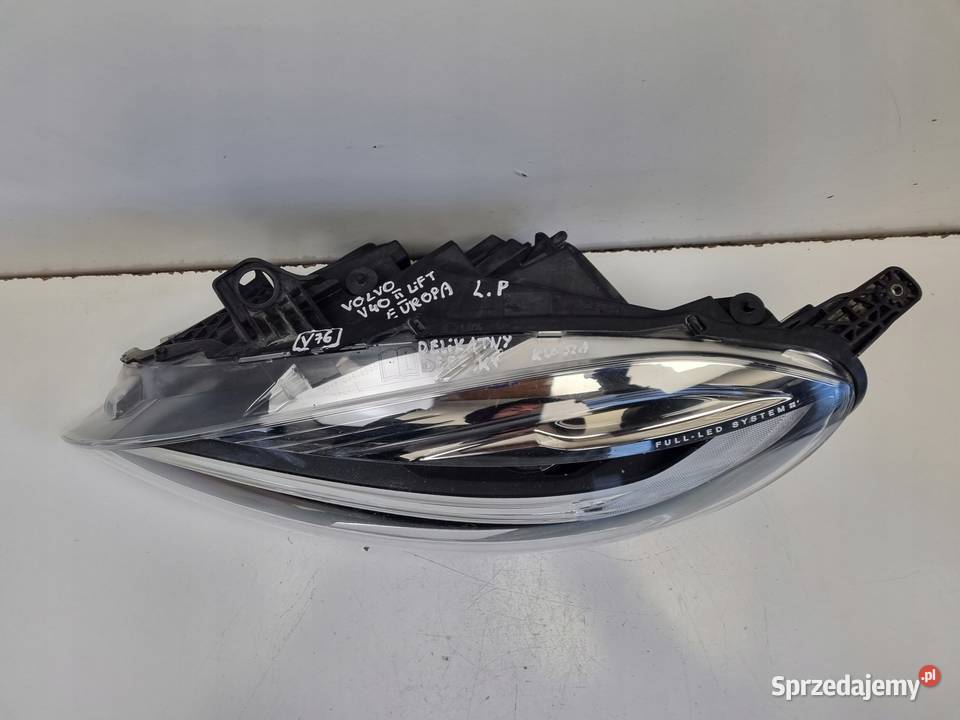 LAMPA LEWA Volvo V40 II XC40 LIFT PRZEDNIA lewy lubelskie Rudka
