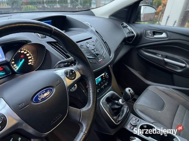 sprzedam samochód osobowy Ford Kuga 15 benzyna Bielsk