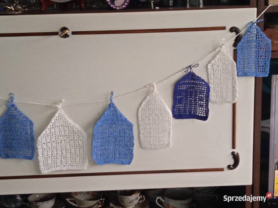 SKANDYNAWSKIE KORONKOWE DOMKI wielokolorowy Piła