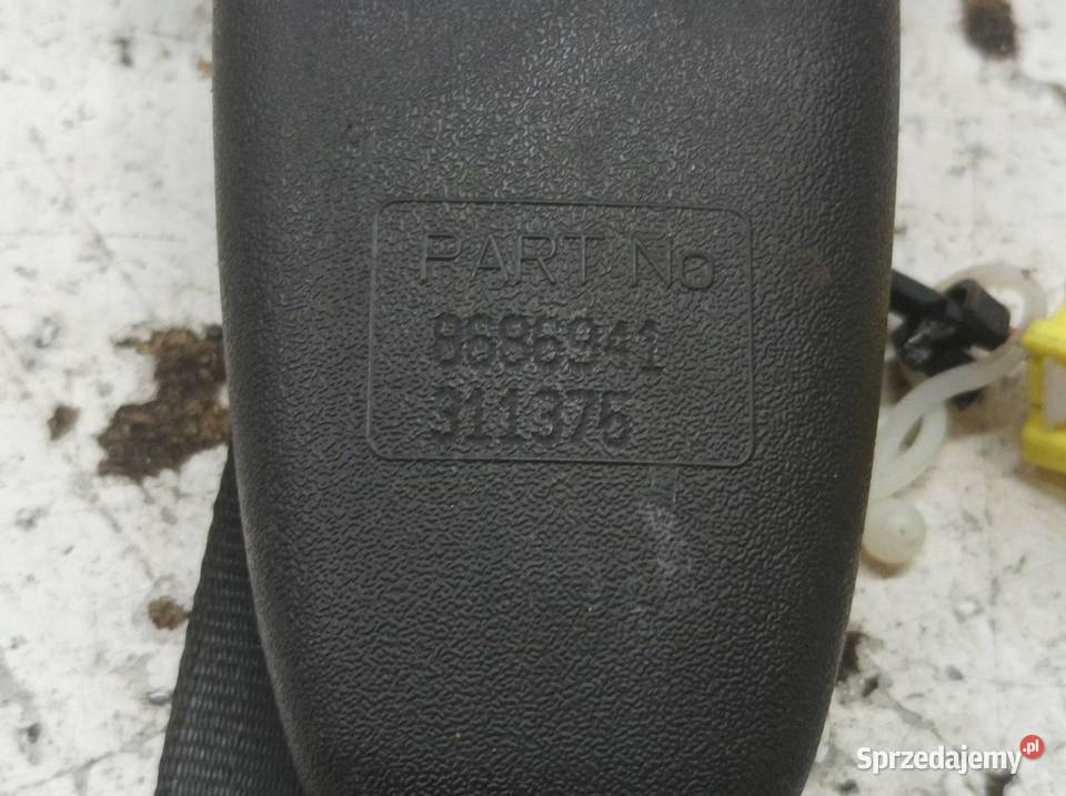 PAS BEZPIECZEŃSTWA PRAWY LEWY TYŁ KPL NAPINACZ Rok produkcji 2012