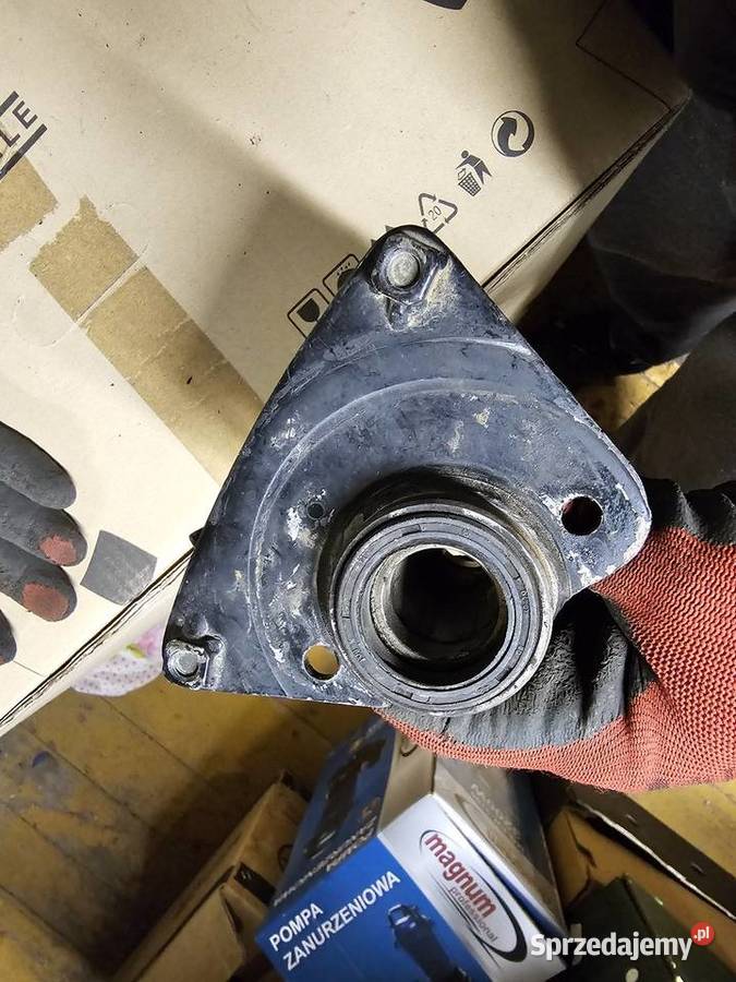 Suzuki LT 50 Piasta mocowanie wahacz wahacza osi dolnośląskie