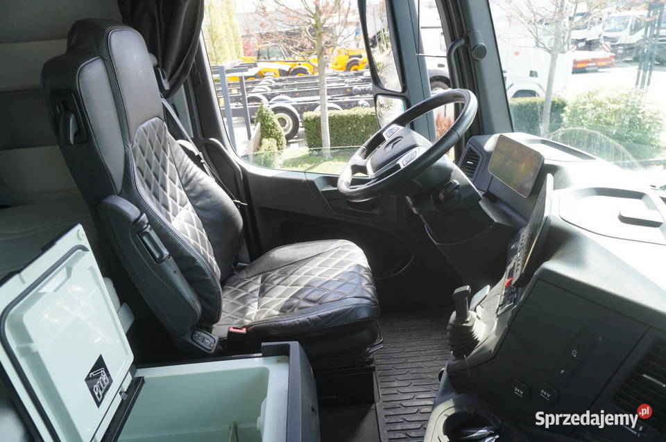 MercedesBenz Arocs 3563 8x4 630 Zabudowa z Kraków
