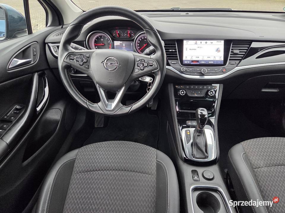 Opel Astra 14 TURBO 150 Automat LED NAVI Radar MP3 Września
