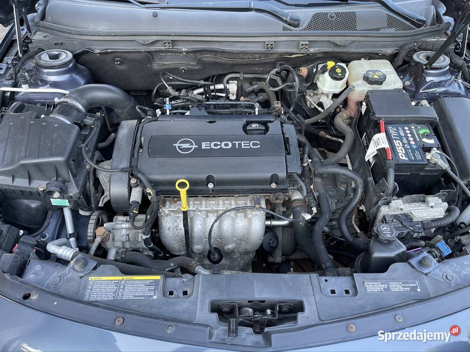 Opel Insignia 18 benzyna klima Hak NOwe Opony 140KM Częstochowa