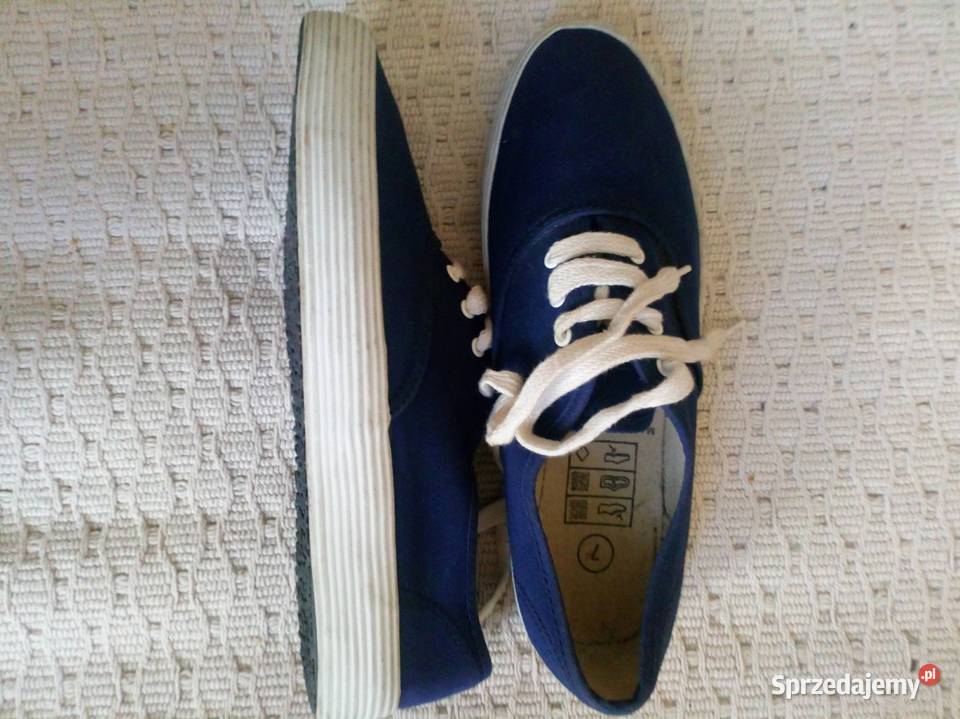 Tenisowki klasyczne 39 NOWE inna Warszawa