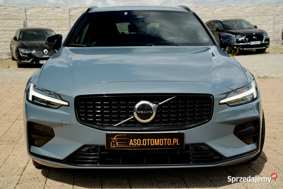 Volvo V60 R DESIGN acc FUL LED skóra nawi ALUSY bluetooth V60