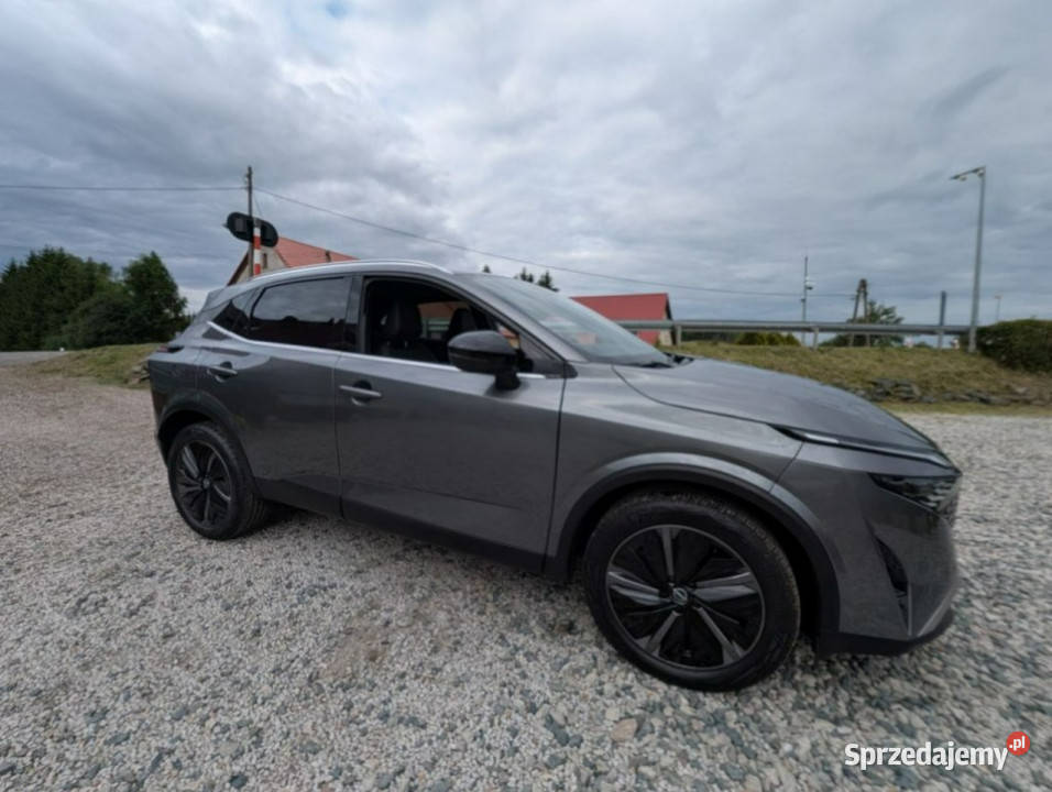 Nissan Qashqai TEKNA XTRONIC stan NOWY model benzyna Kamienna Góra