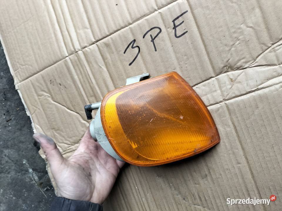 KIERUNKOWSKAZ MIGACZ PRAWY VW POLO III 6N 6N2 kierunkowskazy lubelskie Kamień-Kolonia