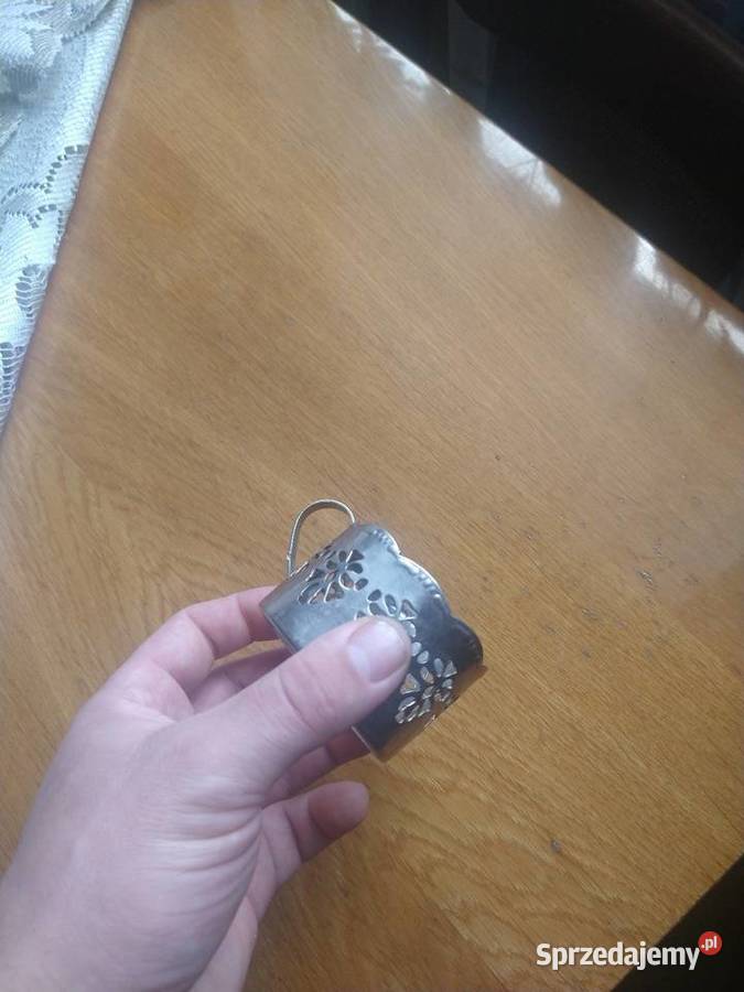 Koszyczki pod szklanki stare