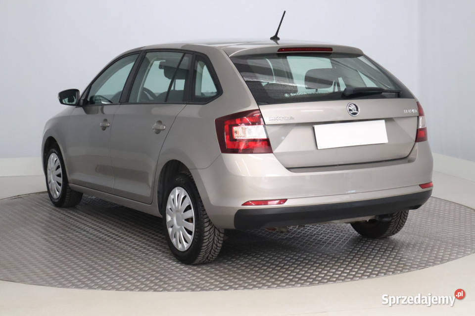 Skoda Rapid Spaceback 10 TSI 4/5 Rapid