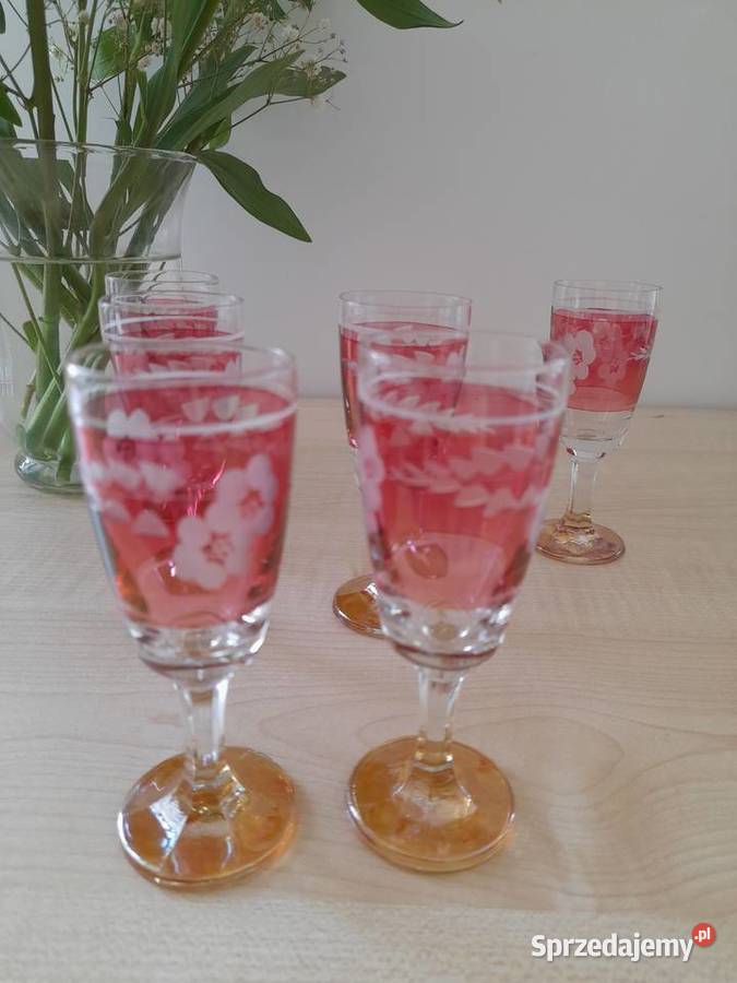 Kieliszki kryształowe Bohemia 6 z czasów PRLu Porcelana i szkło