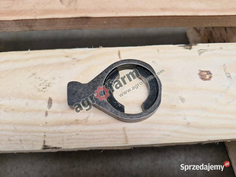 Dźwignia Deutz Agrotron 90 480 601 Byków sprzedam