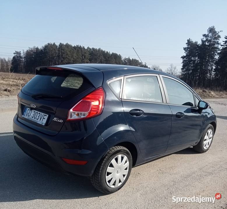 Ford Fiesta mk7 2016 granatowy Gdańsk
