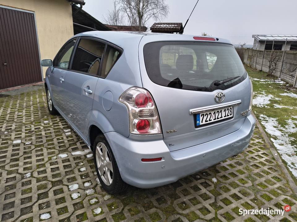 Toyota Corolla Verso 16 Corolla Verso Glinnik