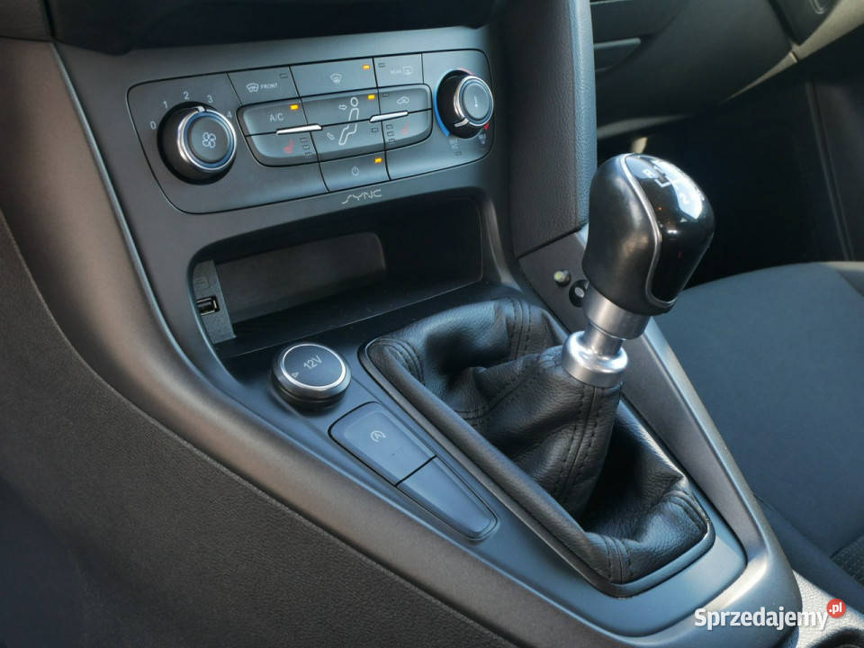 Ford Focus 15 EBst 150 Eu6 Kombi Krajowy 2 Wł podgrzewane fotele Goczałkowice-Zdrój sprzedam