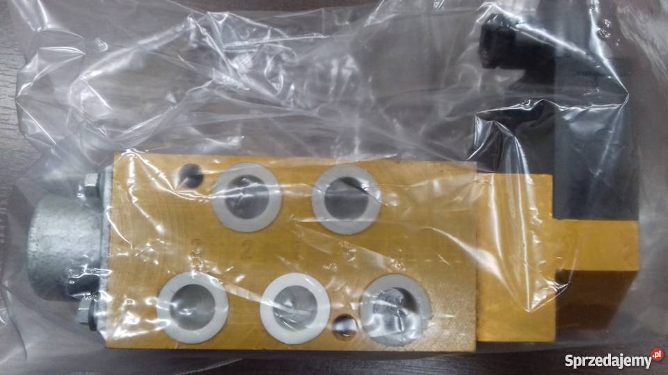 Zawór 3 drogowy Łucznik611 G34 601273528 dolnośląskie Wrocław