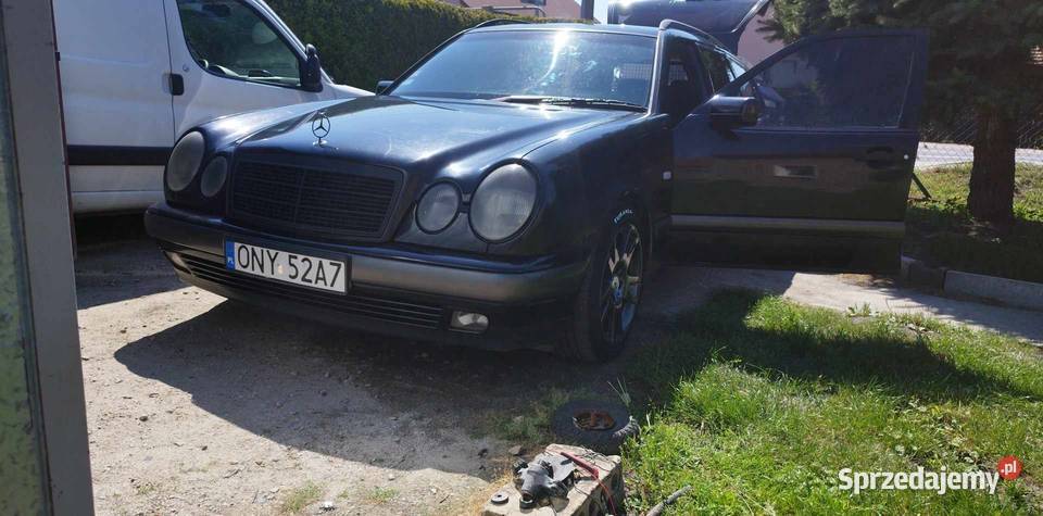 W210 kombi om606 Rok produkcji 1997 Brzeg sprzedam