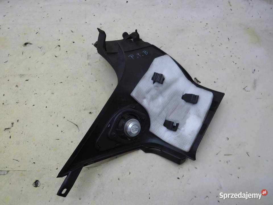 OSŁONA SŁUPKA PRAWY TYŁ AUDI Q5 8R SLINE osobowe