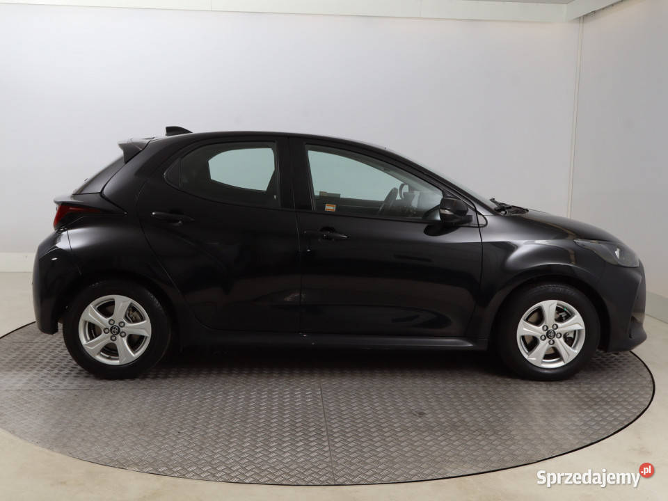 Toyota Yaris 15 VVTi Hybrid poduszka powietrzna