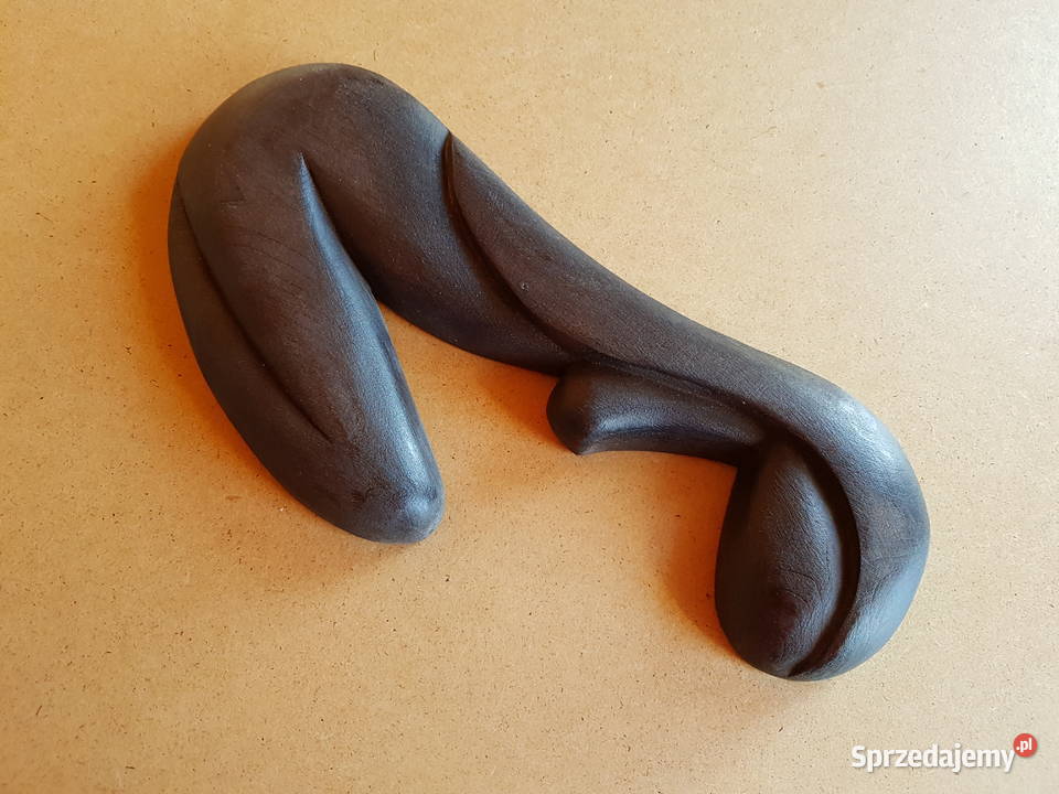 Płaskorzeźba Ciało kobiety 5 rzeźba z drewna łódzkie Łódź