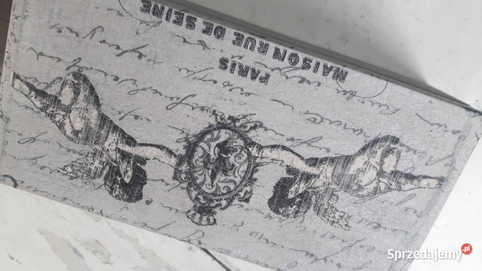 Pudełko drewniane z aniołkami Pozostałe mazowieckie Otwock