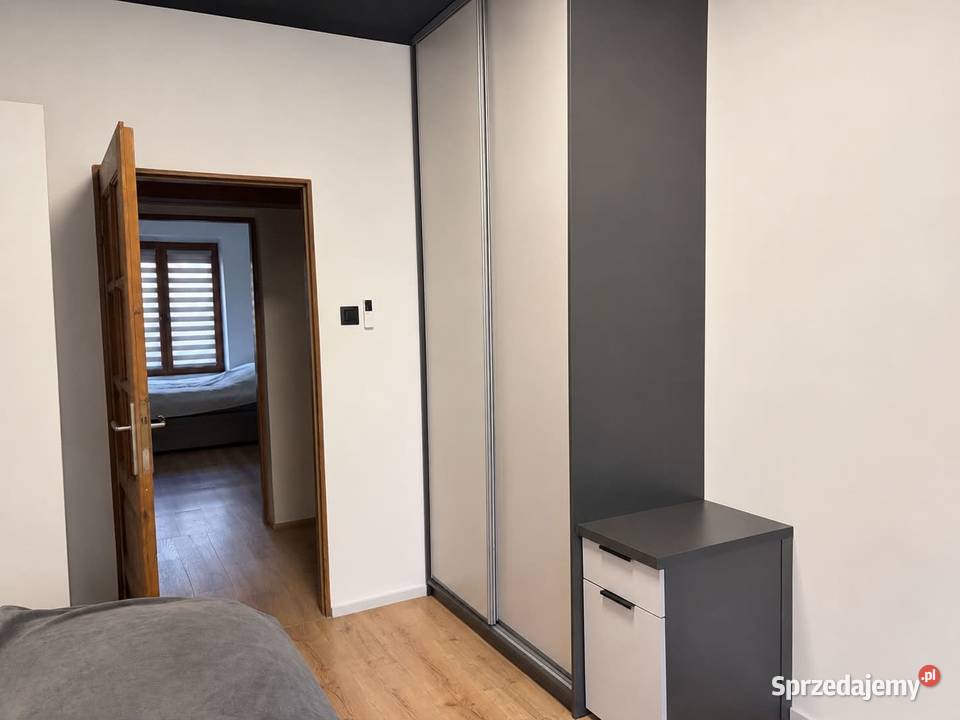 Mieszkanie 3 pokojowe w centrum Bytoia balkon