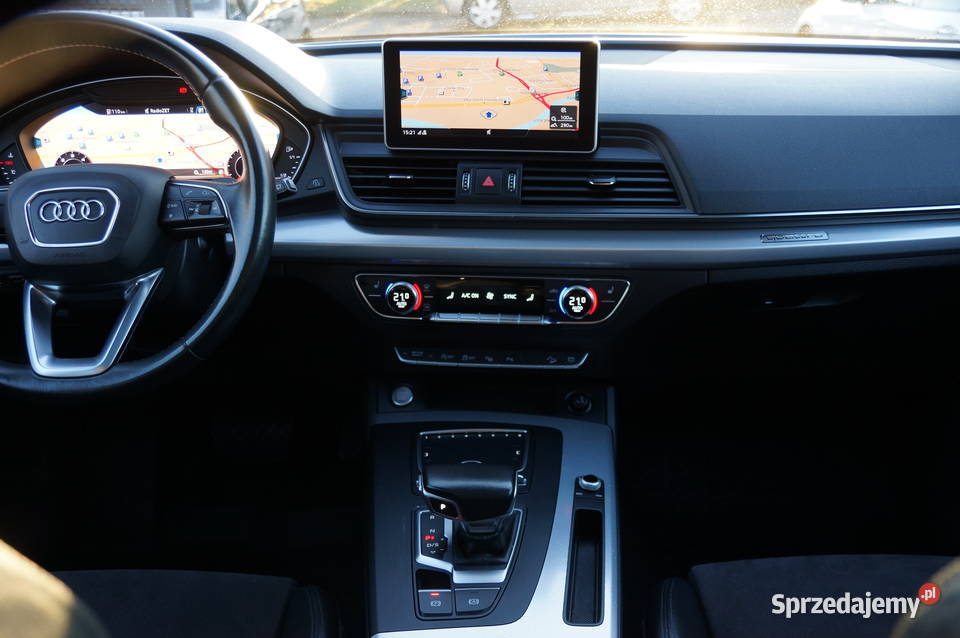 Audi Q5 20 TDI CR 190 4x4 Virtual Kamera360 1968cm3