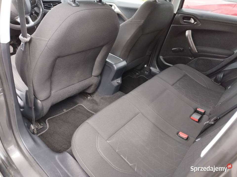 Peugeot 208 16 ehdi 100 stan niski przebieg serwisowany w ASO