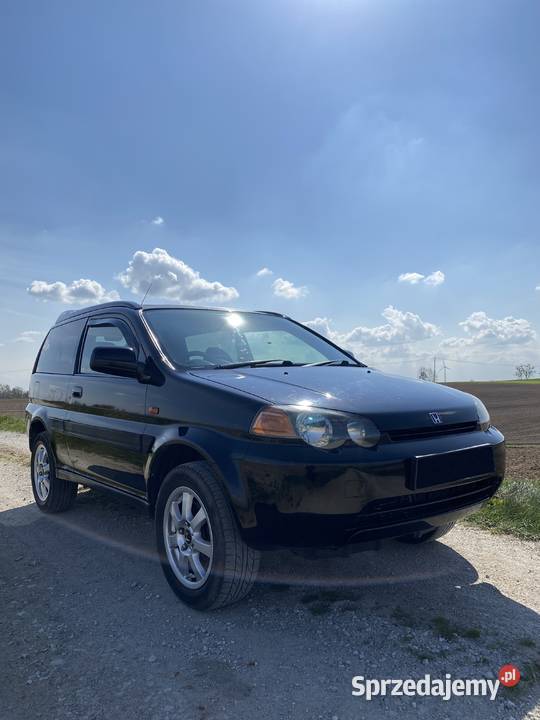 honda hrv I błotnik prawy lakier czarny B92P