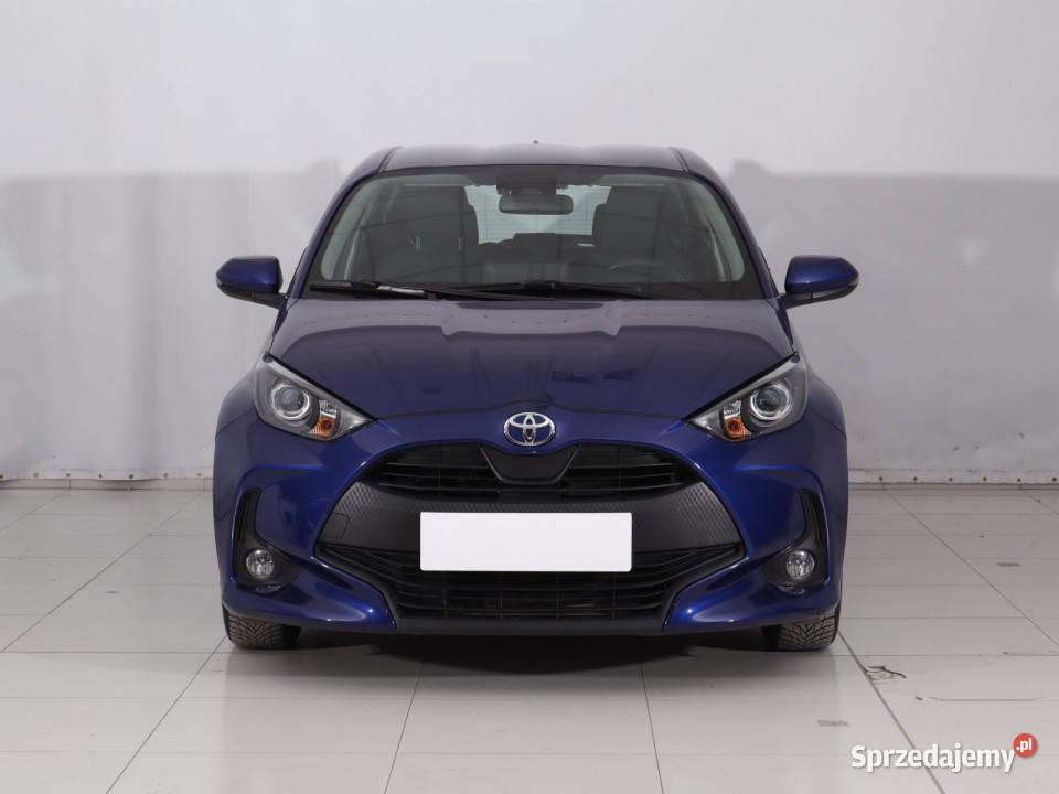 Toyota Yaris 15 VVTi światła przeciwmgielne