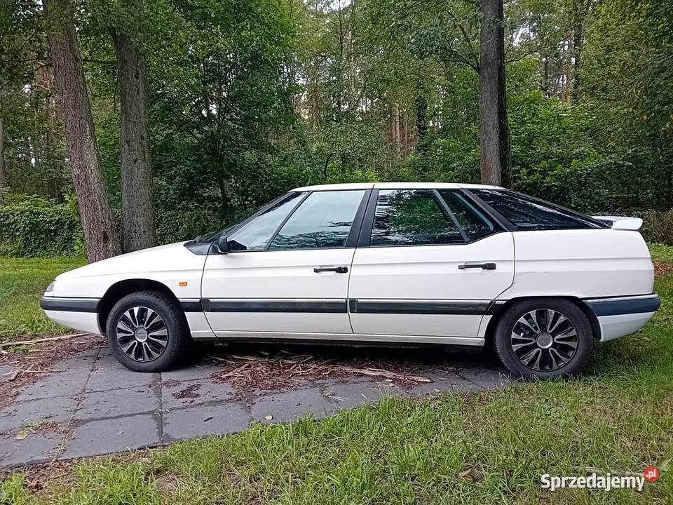 Skórzana tapicerka ładny stan manualna Jadów sprzedam