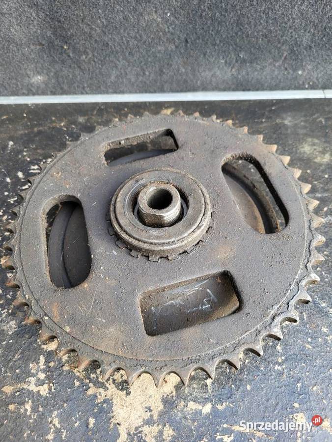 ZĘBATKA TYŁ KOŁA JAWA CZ KIWACZKA Rybnik