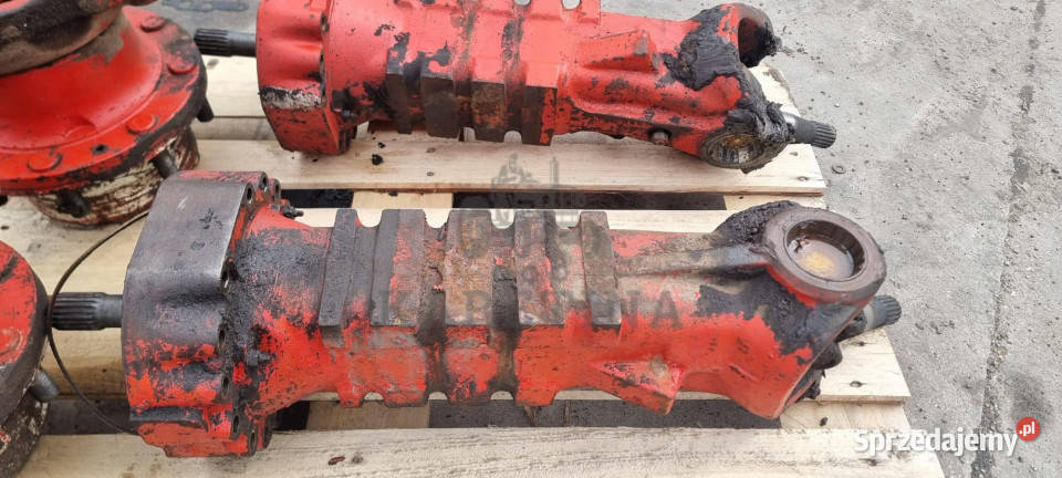 Manitou 628 Obudowa Przedniej Osi Pochwa Jastrzębniki