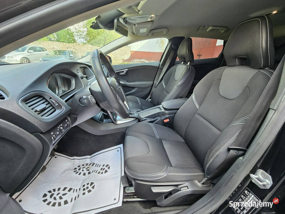 Volvo V40 Parktronic Przód i Tył Nowe Opony II system Start-Stop Opoczno