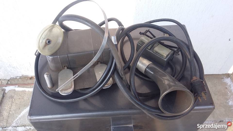 Dyktafon mechaniczny USA lata 20 eksponat Lublin